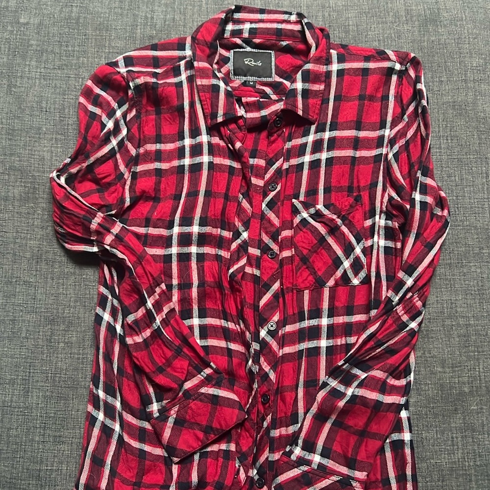 Rails plaid size M